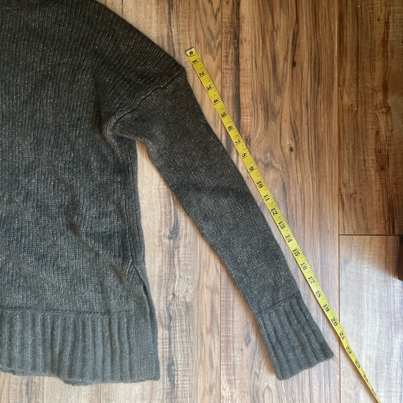 Everlane - The Cloud Turtleneck - Chunky - Moss - Picture 12 of 12